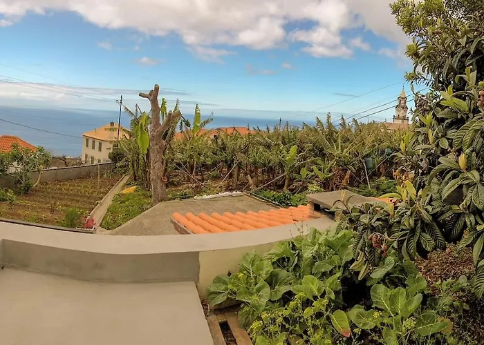 Typical Farm Arco da Calheta (Madeira)